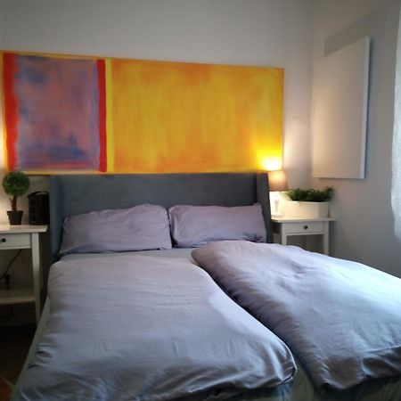 Gemuetliche 1 Zimmer Ferienwohnung Ludwigsburg Exterior photo